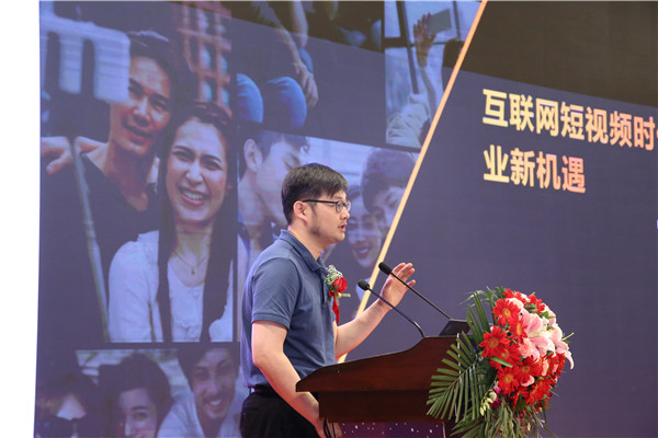江蘇省第二屆互聯(lián)網(wǎng)人才培養(yǎng)高峰論壇 暨產(chǎn)教融合合作簽約儀式盛大開幕！