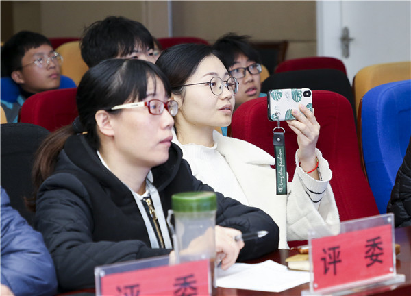 直擊現(xiàn)場——南京新華·屯和直播海報設(shè)計大賽復賽重磅來襲！