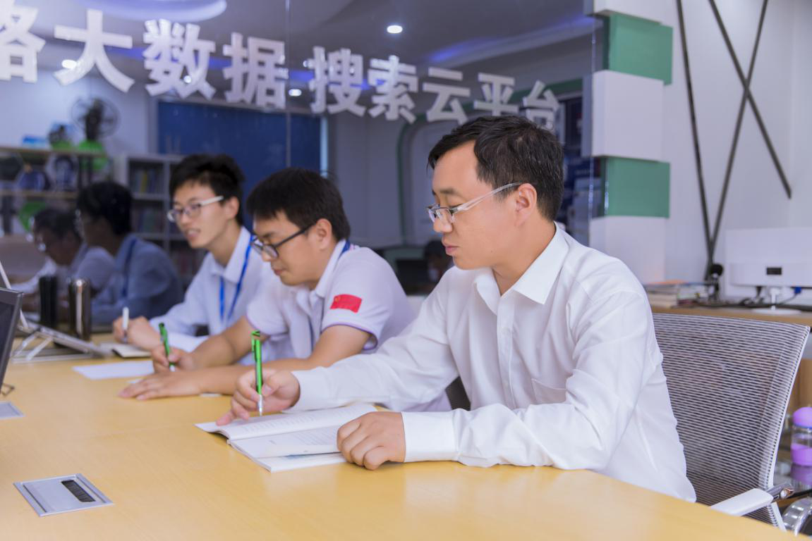 <a href=http://njxh.cn target=_blank class=infotextkey>專業(yè)</a>榜樣 | 砥礪前行 時代風向！