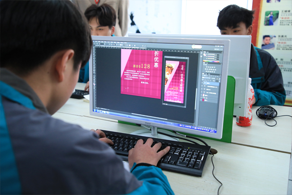 屢創(chuàng)新高！2021年新華學(xué)子薪資盤點(diǎn)