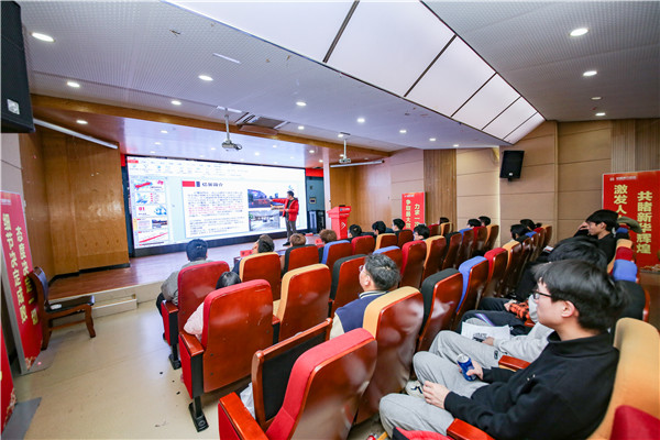 企業(yè)大咖進校園|拓寬就業(yè)渠道，搭建就業(yè)橋梁