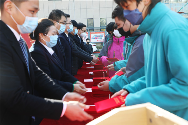 知行合一，榜樣力量——南京新華2022年度學生工作總結暨表彰大會圓滿落幕！