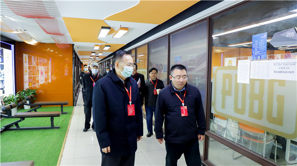 2022年江蘇省廣告行業(yè)設(shè)計(jì)制作職業(yè)技能競(jìng)賽暨全省“紫金獎(jiǎng)”公益?zhèn)鞑ピO(shè)計(jì)大賽在南京新華隆重舉行！